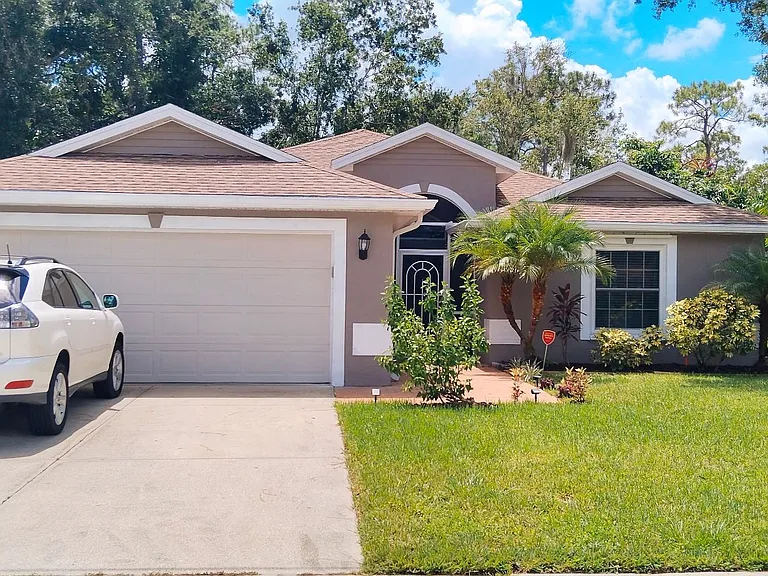 7024 Mauna Loa Blvd — Photo 34