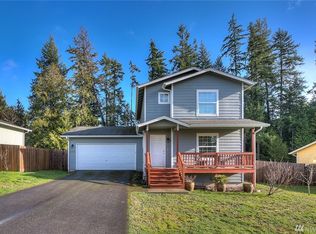 337 NE Max William Loop, Poulsbo, WA 98370