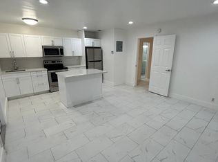 212 SW 22nd St APT 4, Fort Lauderdale, FL 33315