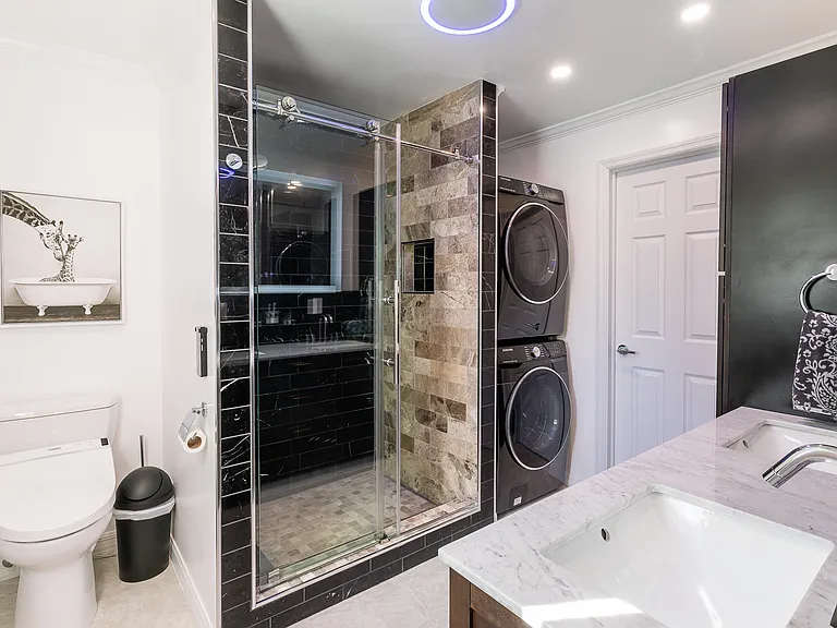 3576 Pandora Ave — Photo 38