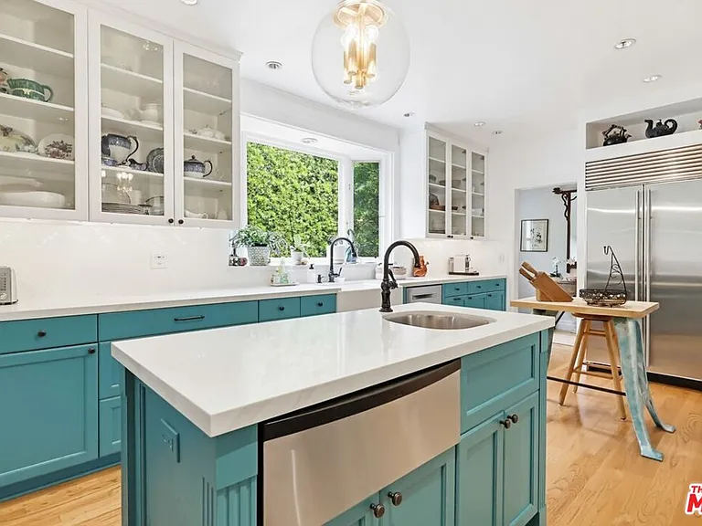 516 S Rimpau Blvd — Photo 25