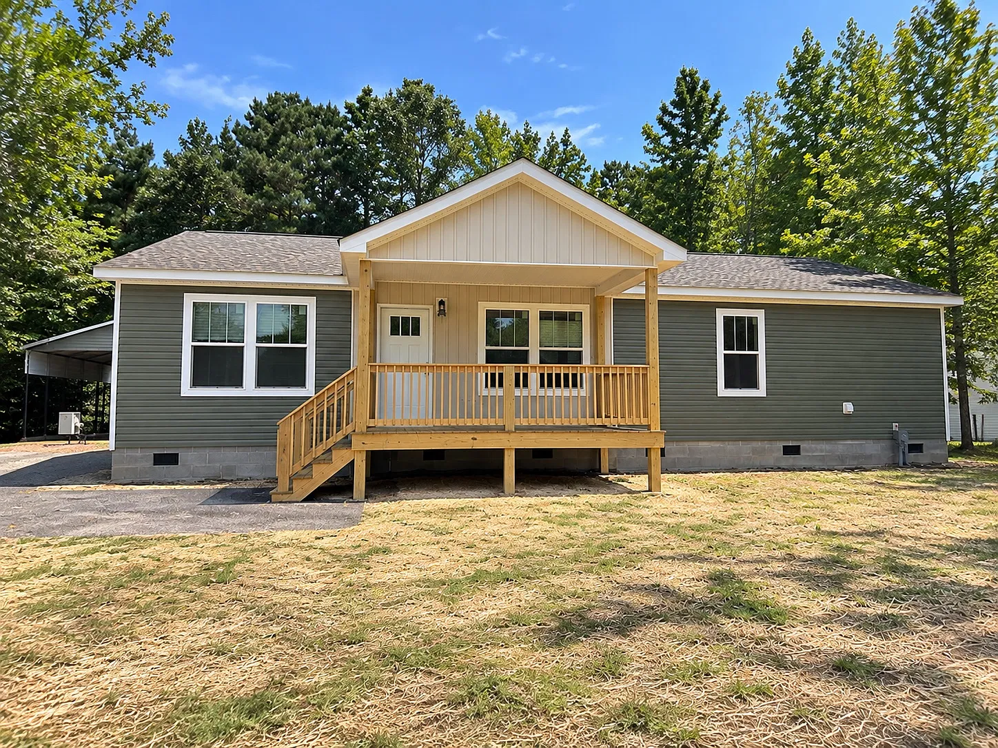 3 bed, 1475 sqft, $1,950 — Photo 1