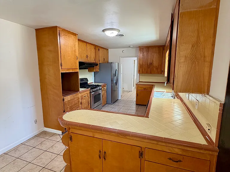 125 Maple Way — Photo 7