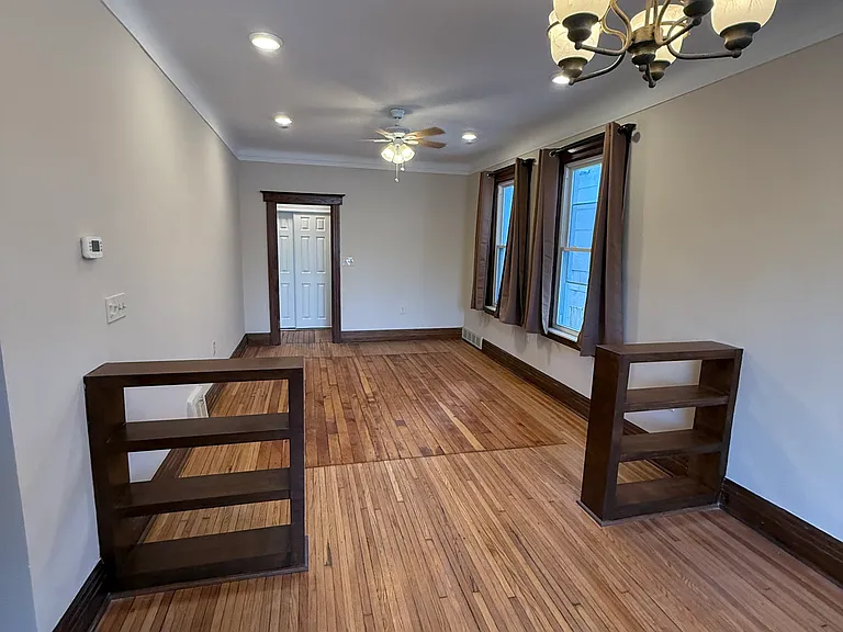 713 Clairmount Ave — Photo 4