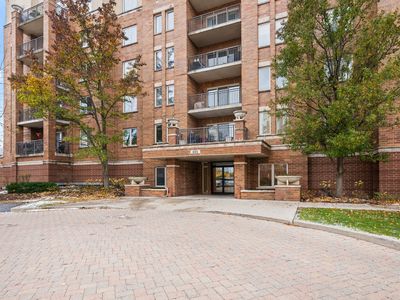 655 Perrie Dr APT 203, Elk Grove Village, IL, 60007