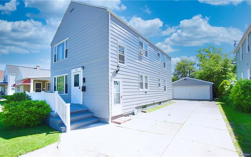 1st image of 275 University Ave