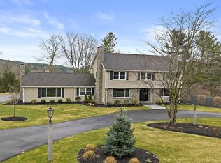 49 Algonquin Rd, Canton, MA 02021