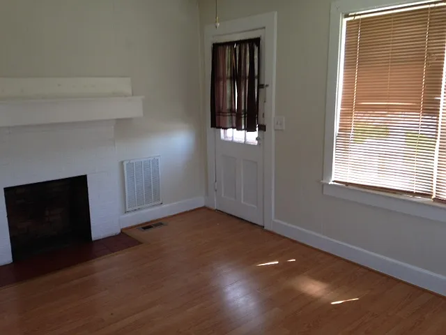 911 2nd Ave E — Photo 13