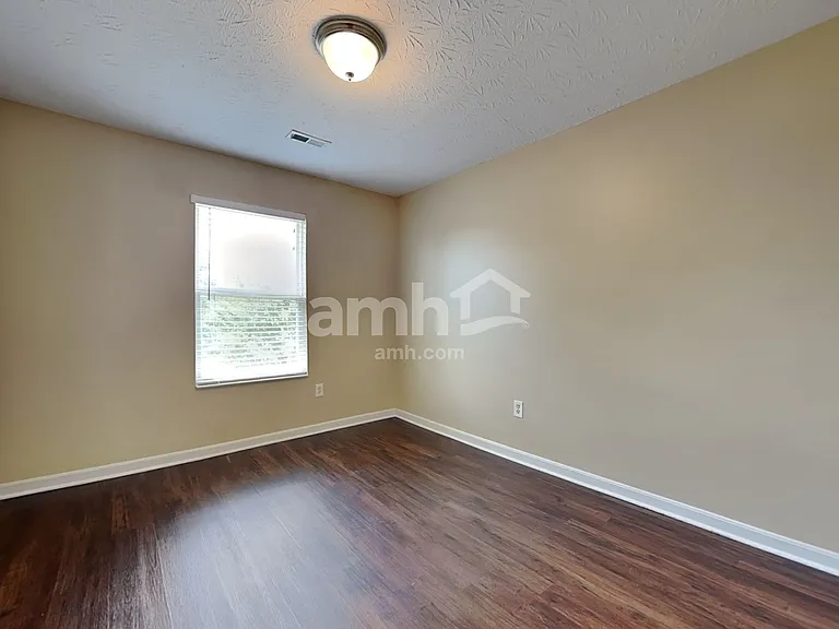 5632 Sunrise View Cir — Photo 15