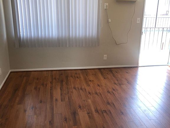 5th image of 1165 N Normandie Ave #30