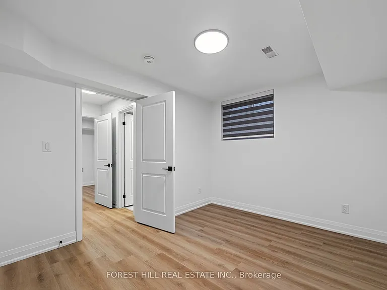 221 Churchill Ave #R — Photo 48