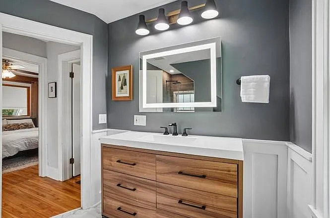 2955 Fillmore St NE — Photo 17