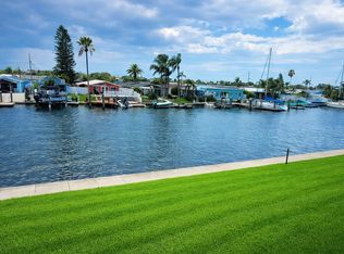 4542 Garnet Dr Unit 204, New Port Richey, FL 34652