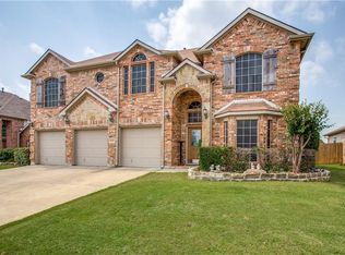 528 Bailer Dr, Crowley, TX 76036