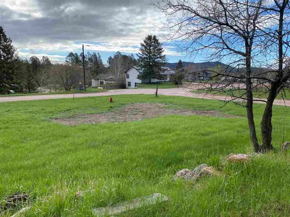 405 N 7th St, Custer, SD 57730