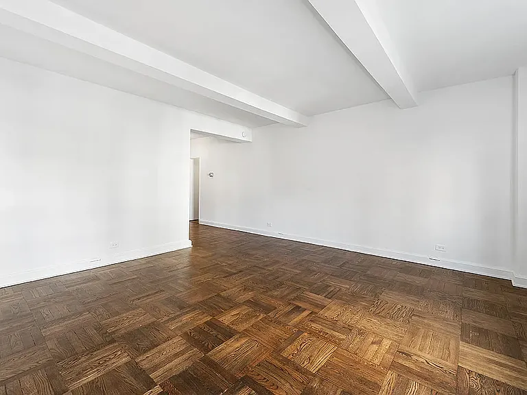 300 E 57th St #9G — Photo 1