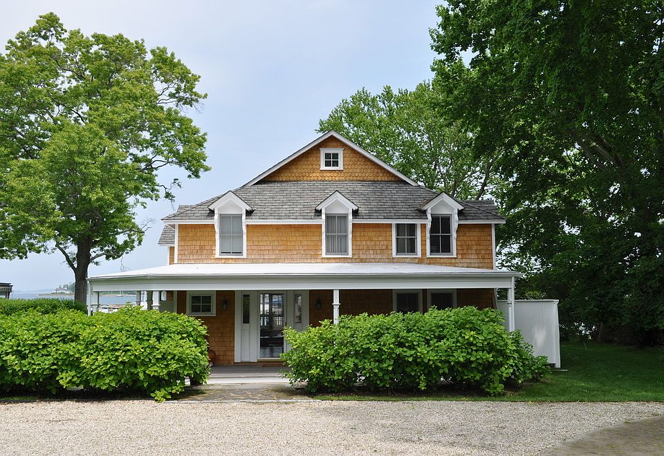 1st image of 8 Clinton Ave