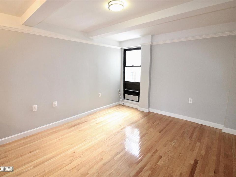 2nd image of 240 W 73rd St APT 1410