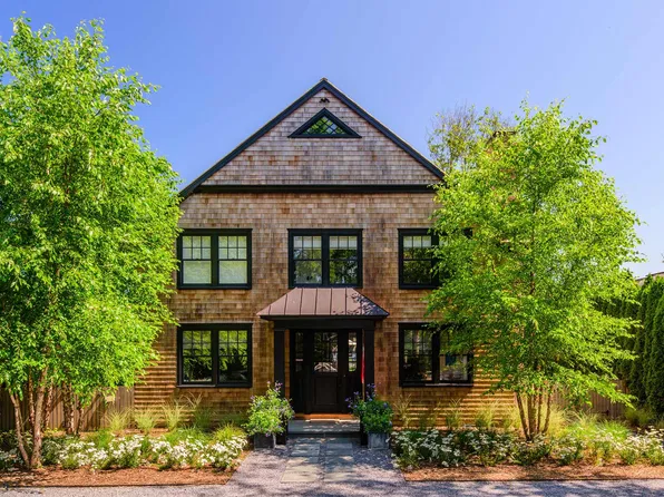 102 Halsey Ln, Water Mill, NY 11976