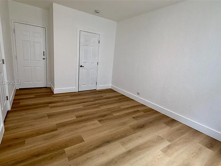 7334 Harding Ave #3 — Photo 16