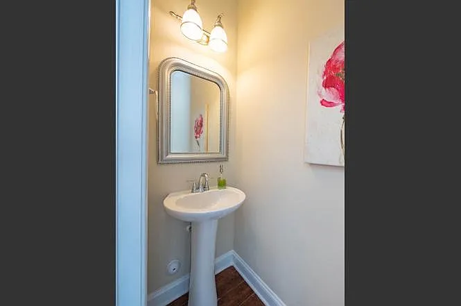 319 Legends Way — Photo 13