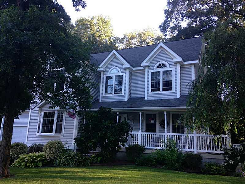 1st image of 7 Millers Brook Dr