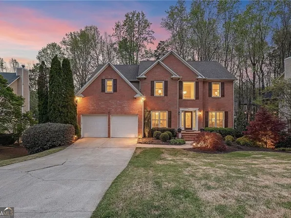 375 White Rose Trce, Alpharetta, GA 30005