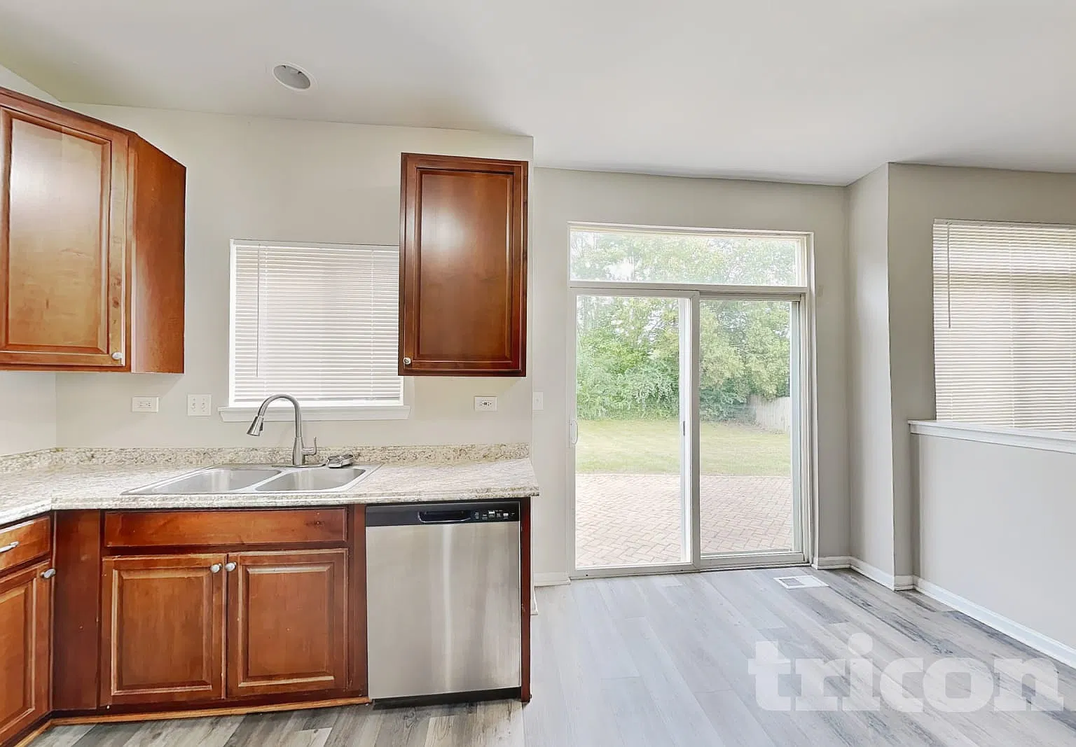 231 Paradise Parkway Oswego IL — Photo 4