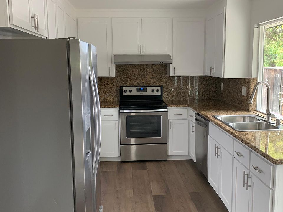 1st image of 557 Alberta Ave APT 2