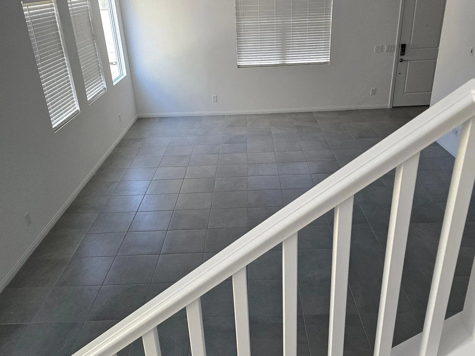 3 bed, 1676 sqft, $2,300 — Photo 3