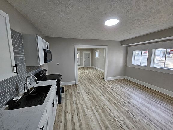5th image of 3839 Carrollton Ave #3839