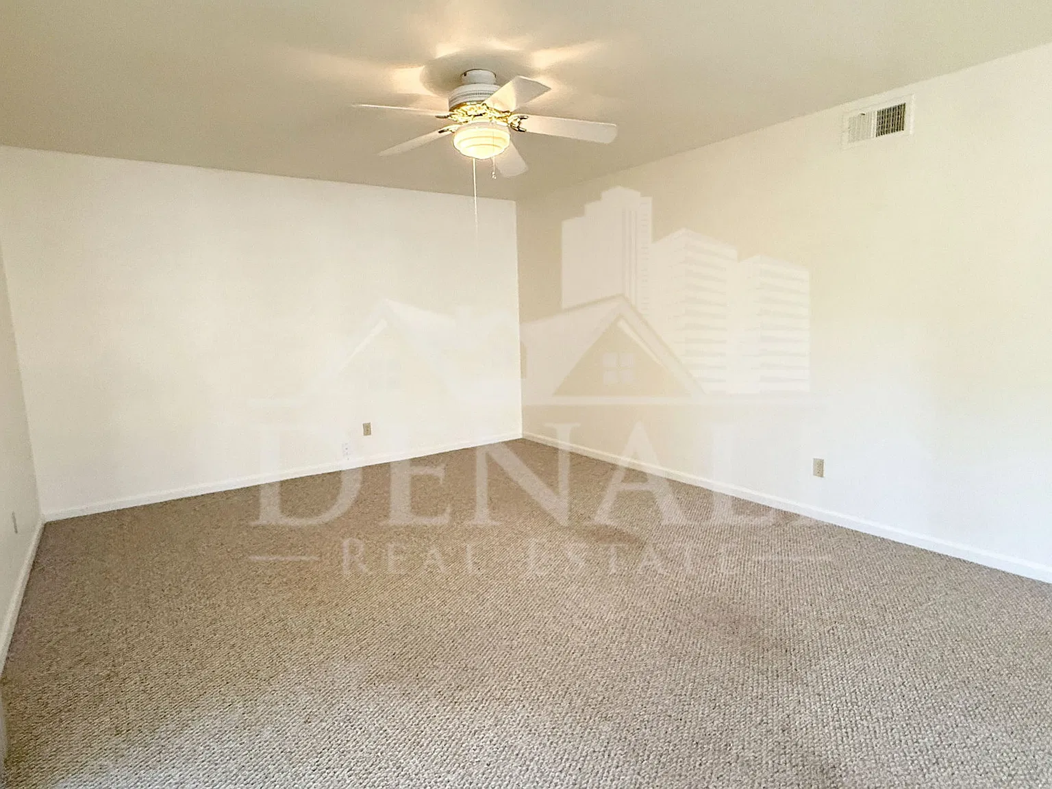 2 bed, 1.0 bath, 780 sqft, $1,295 — Photo 4