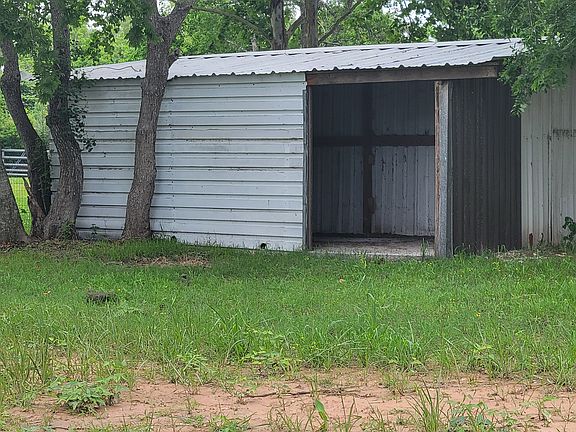 3rd image of 6719 Avenue V