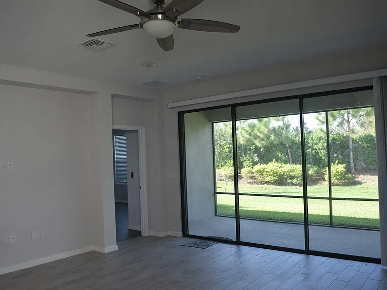 15333 Isla Palma Ln — Photo 6
