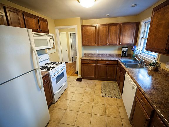 kitchen gas range