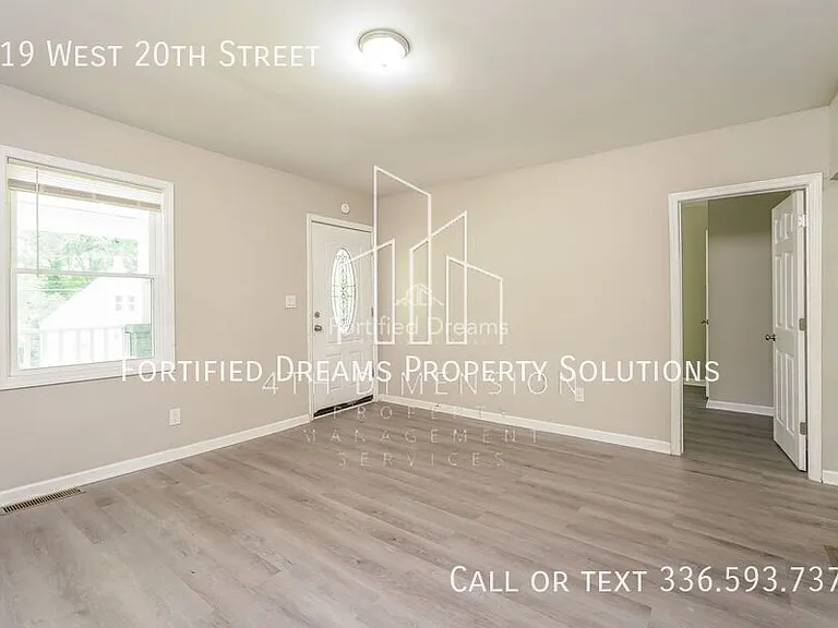 519 W 20th St — Photo 5