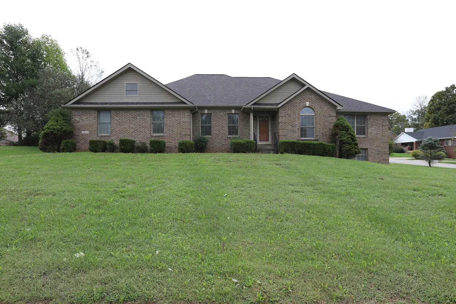 103 Frances Dr photo 1