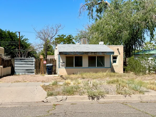 413 Princeton Dr SE, Albuquerque, NM 87106