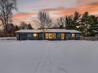 3312 Thornapple River Dr SE, Grand Rapids, MI 49546