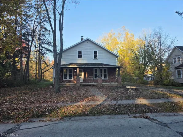 419 Barker St, Wellington, OH 44090
