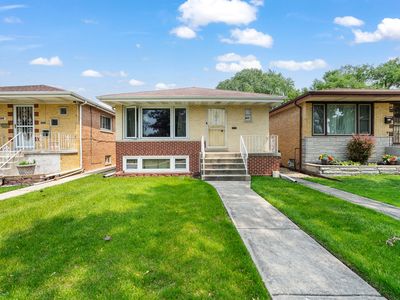 8031 Natchez Ave, Burbank, IL, 60459
