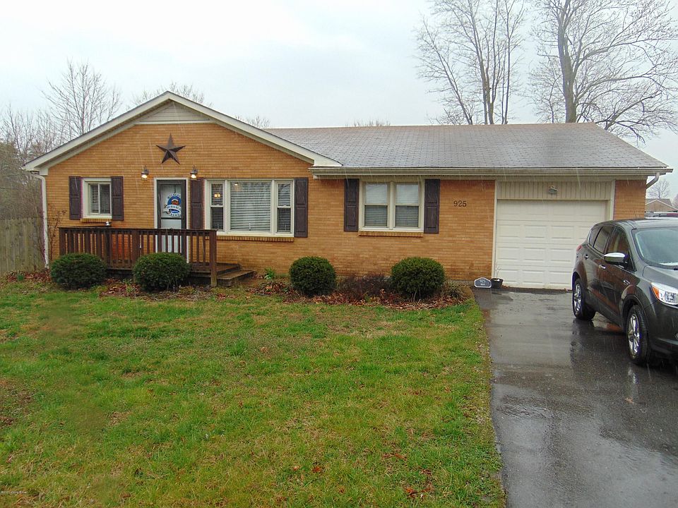 1st image of 925 Fisher Ln