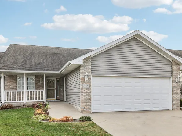 315 Pebble Brook Ln, Lodi, WI 53555