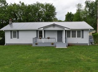 235 Sunrise Dr, Elizabethton, TN 37643