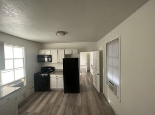 3913 Winnie St, Galveston, TX 77550