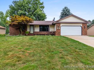 1715 Westminster Ct SW, Byron Center, MI