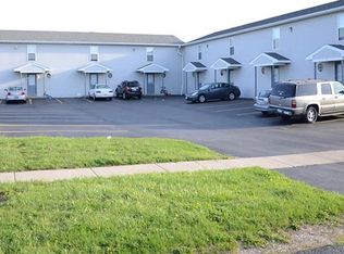 1076 Ridge Dr APT 7, Dekalb, IL 60115