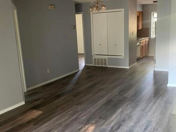 2nd image of 408 S Porter Ave #1