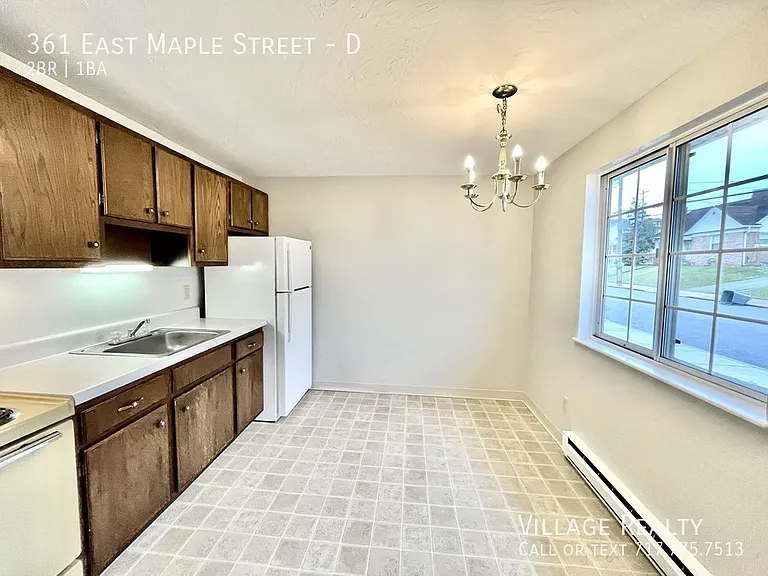 361 E Maple St #D — Photo 49