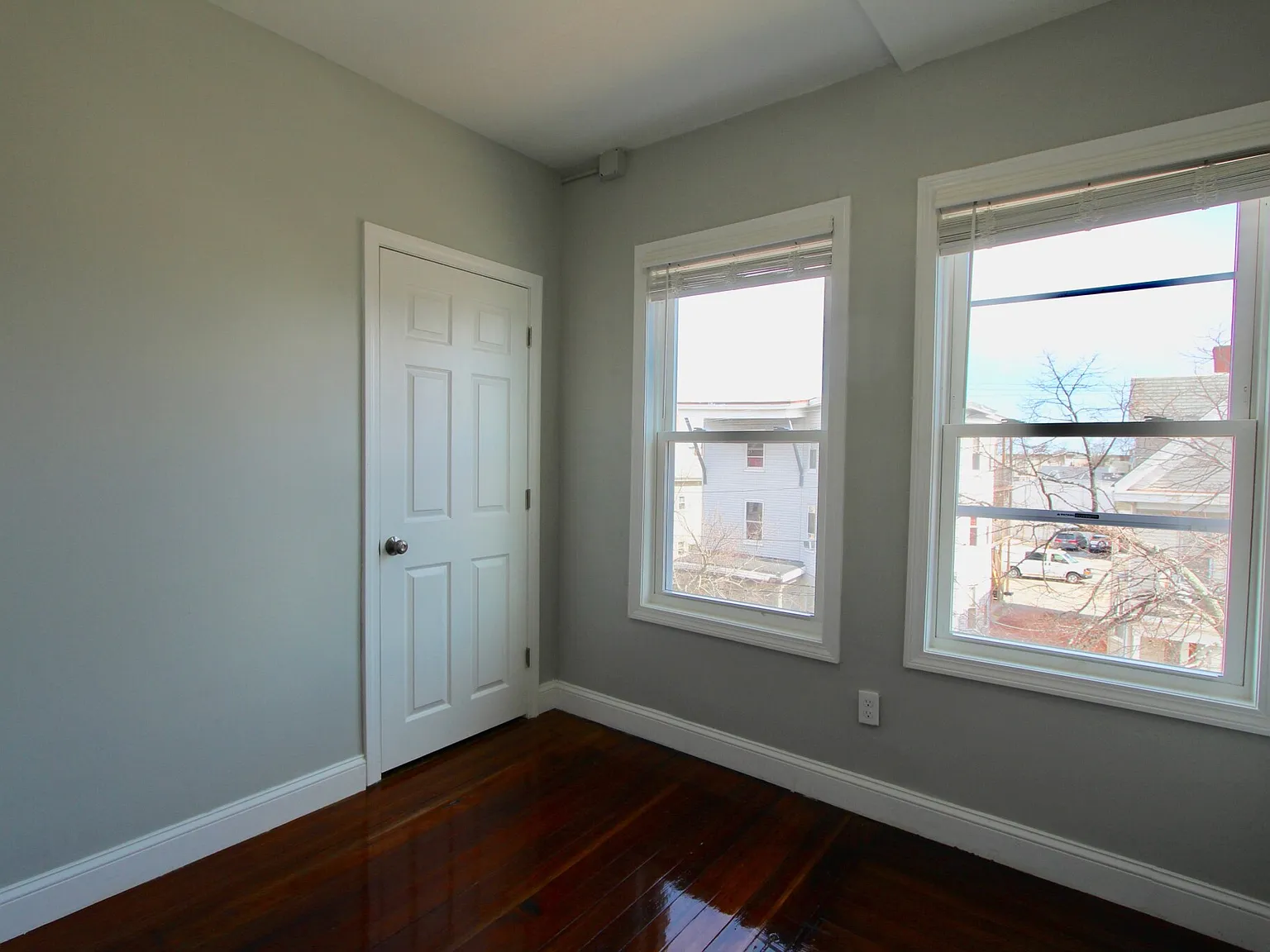 55 Estes Street Apartments — Photo 3
